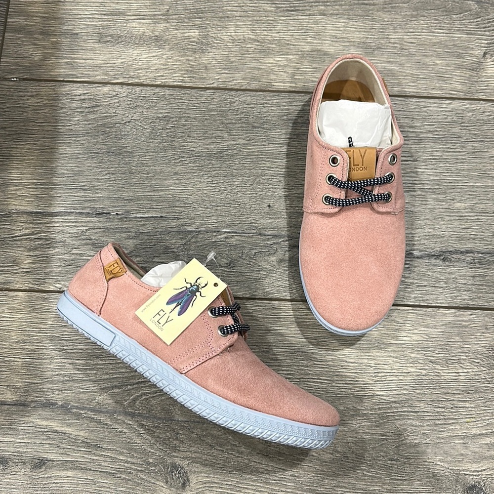 NEW • Fly London • Women’s Serraje Lace Up Sneakers Light Pink / Gray Suede 36